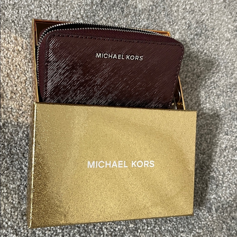 Michael Kors Deep Red Zip Wallet